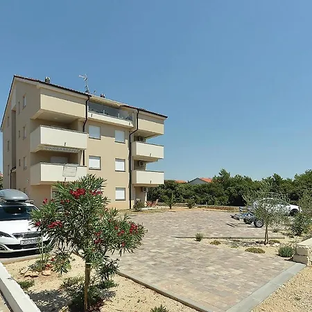 Lejlighed Two-Bedroom Apartment in Mandre